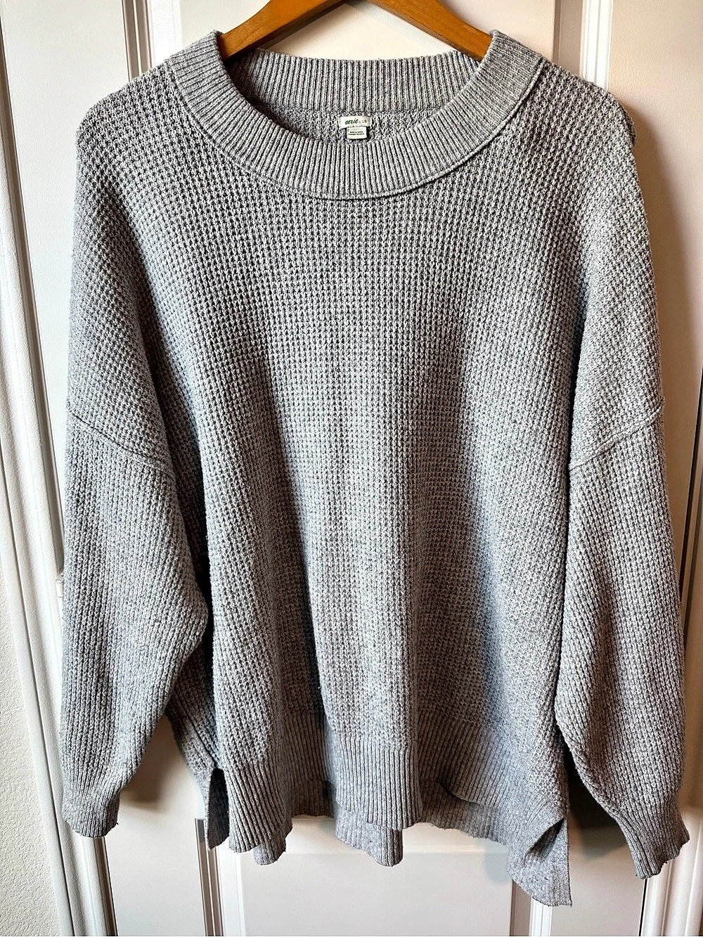Aerie Oversized Waffle Knit Crewneck Sweater in Gray